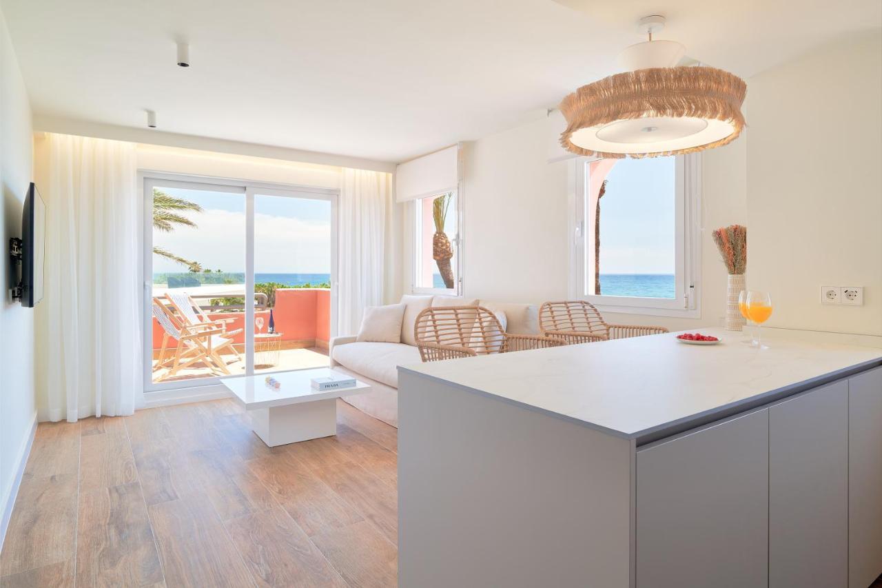 Sea Suite Beachfront Marbella Buitenkant foto