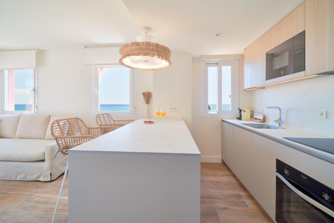 Sea Suite Beachfront Marbella Buitenkant foto